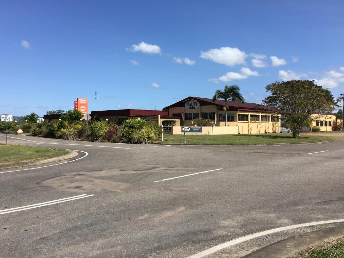 Herbert Valley Motel Ingham Buitenkant foto